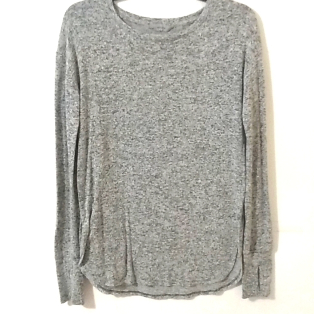 ATHLETA LONG SLEEVE TEE SIZE XS EUC